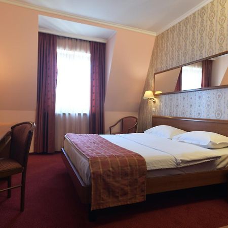 Hotel Braşov Exterior foto